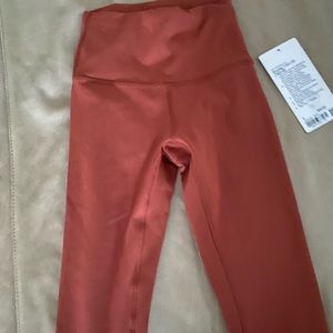 NWT Lululemon Wunder Train Leggings Sz 2